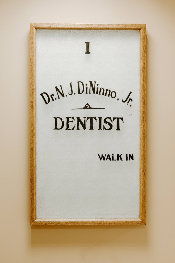 Office tour sign welcoming patients to the dental office